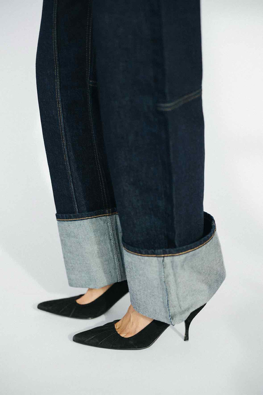 Prada Shoe Size 39 Suede Point toe  Pumps