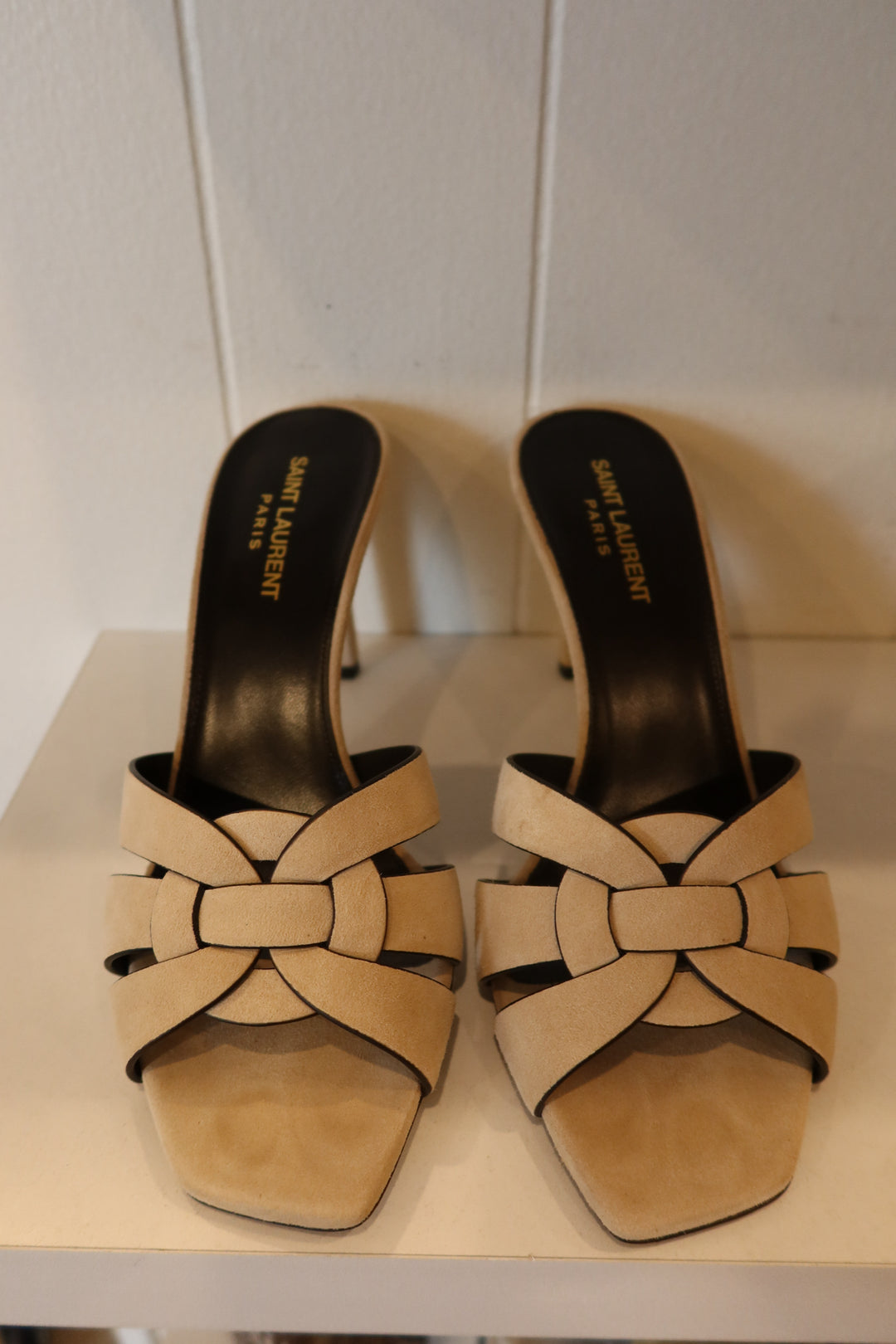 Yves Saint Laurent Shoe Size 39 Heels