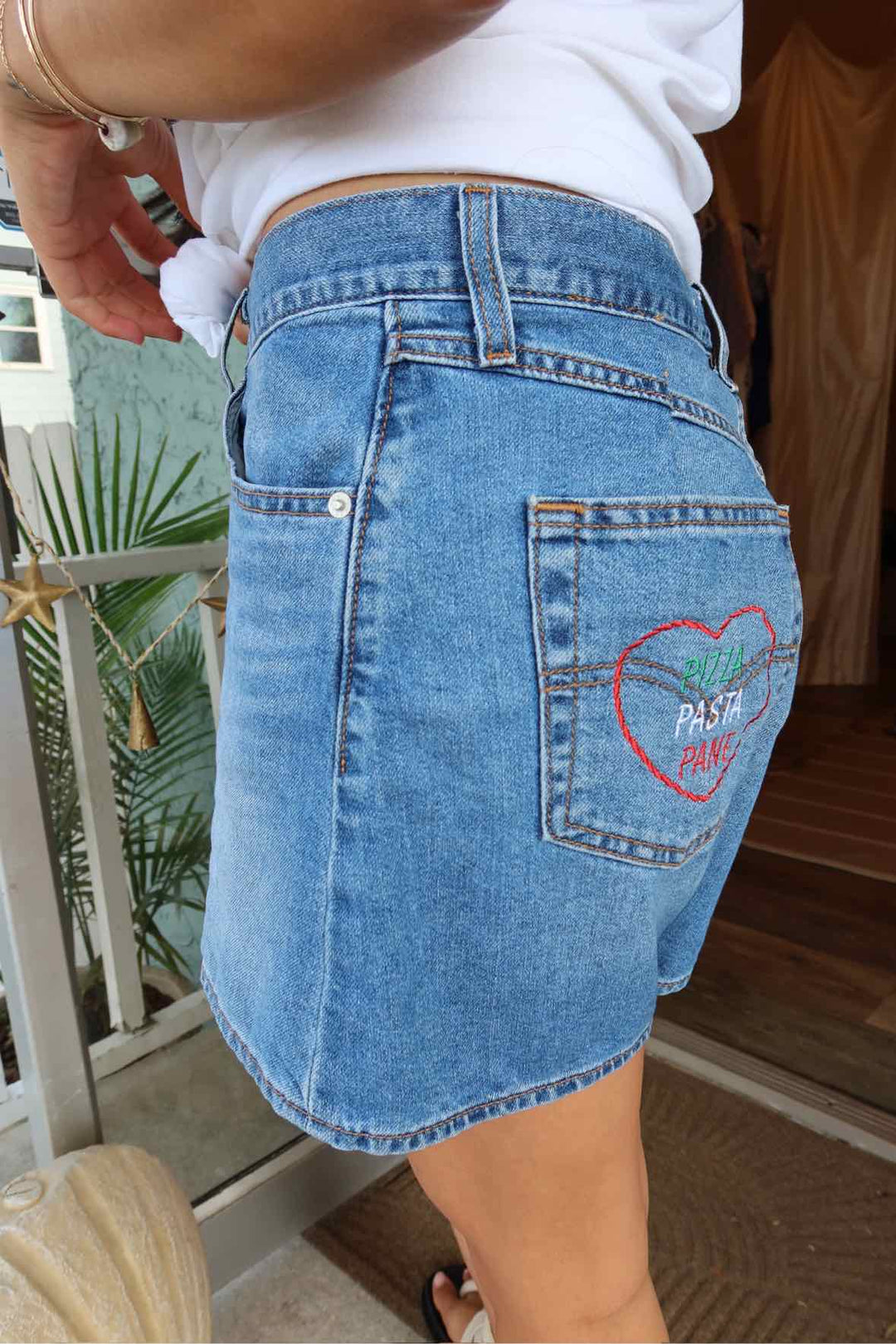 Levis Size 32 Shorts