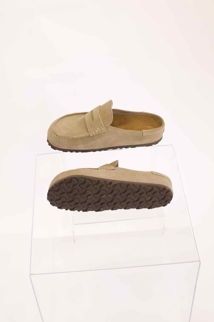 Birkenstocks Shoe Size 40 Clogs