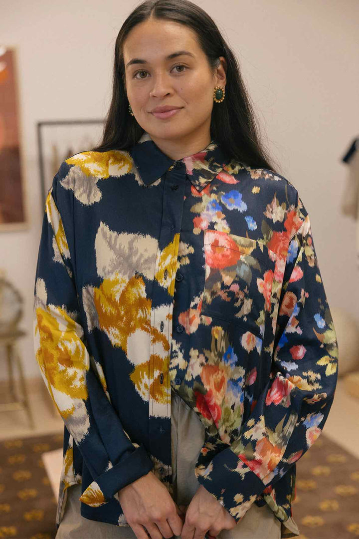 Essentiel Antwerp Size Small Navy Top