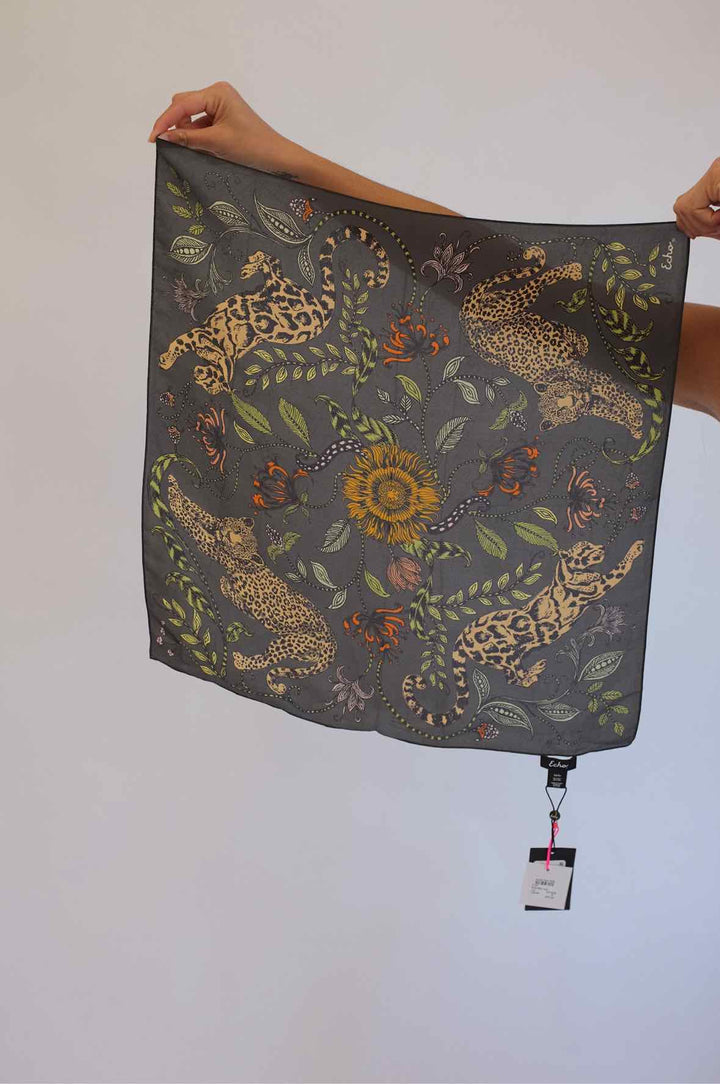 Echo New York Size o/s Black Print Scarf
