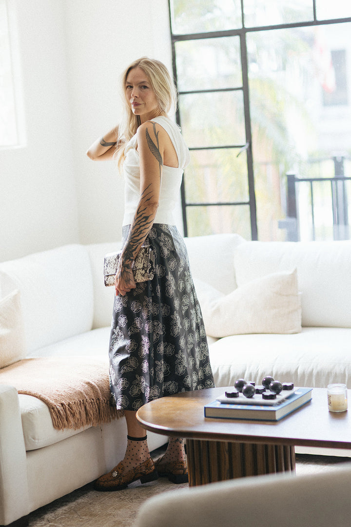 Pferdgarten Size 8 Black Skirt