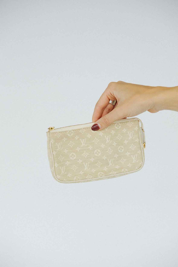 Louis Vuitton Cream Purse