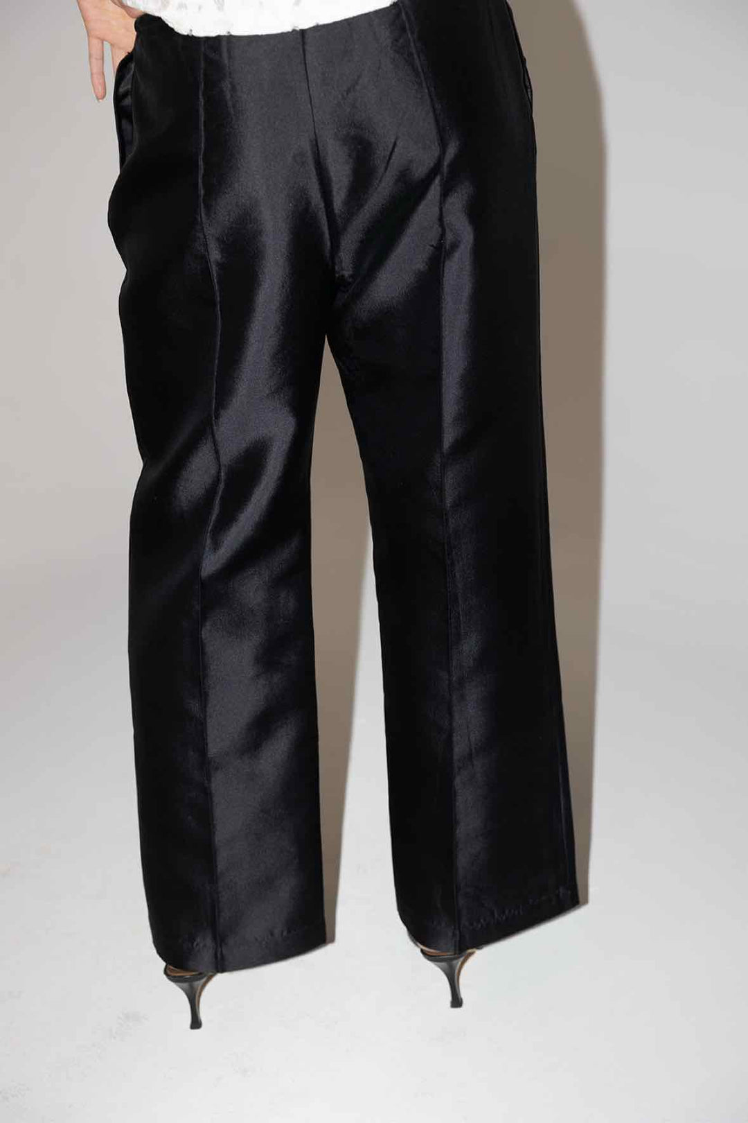 DONNI Size S Structured Dressy Pants