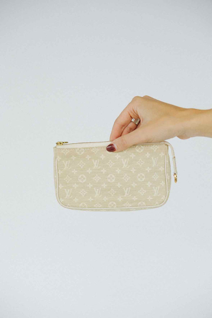 Louis Vuitton Cream Purse