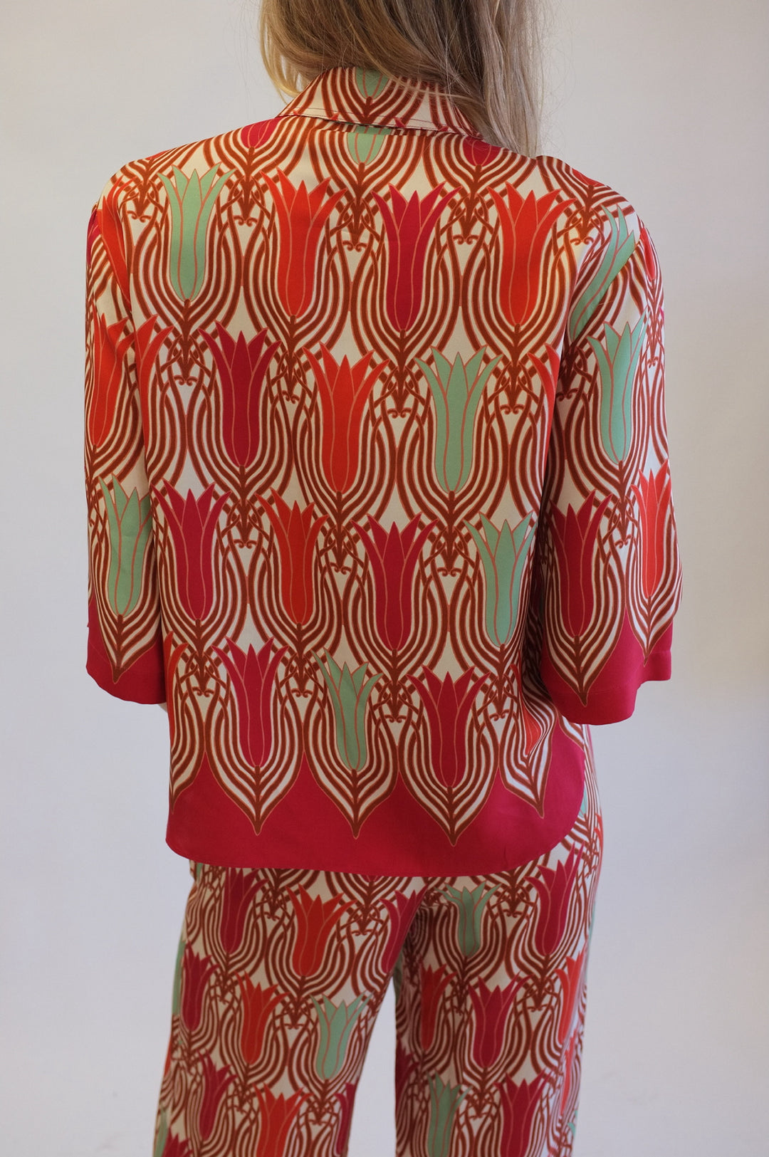 Cara Cara Size XS Pink Printed Short Sleeve Top