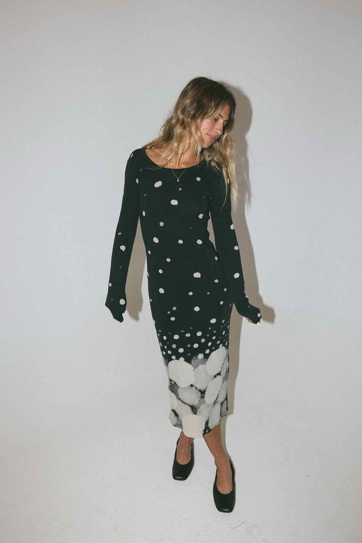 Raquel Allegra Size 0 LS fitted Dress