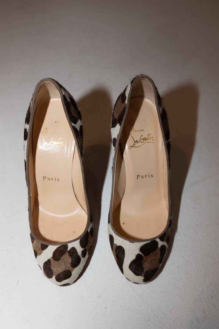 Christian Louboutin Shoe Size 35 Pumps