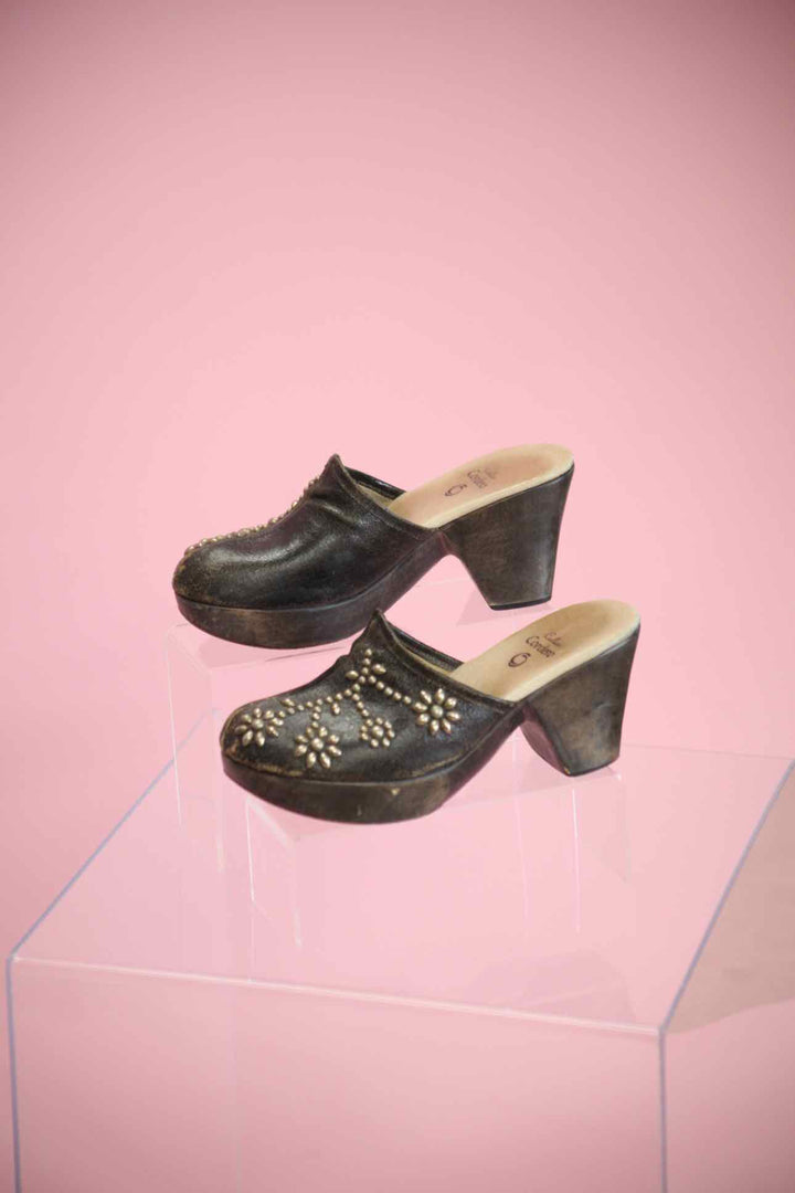 Callen Cordero Shoe Size 8 Clogs