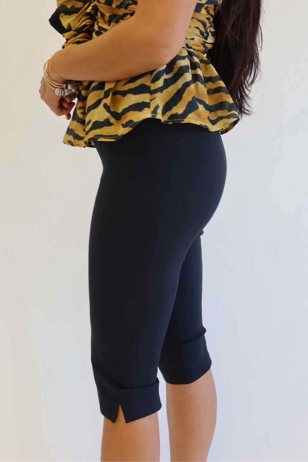 The Drop Size S Capri Shorts