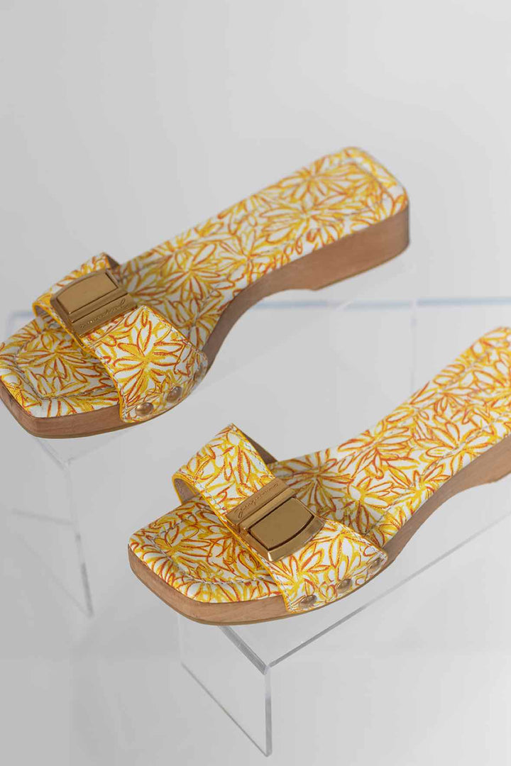 Jacquemus Shoe Size 38 Buckle Slide Sandals