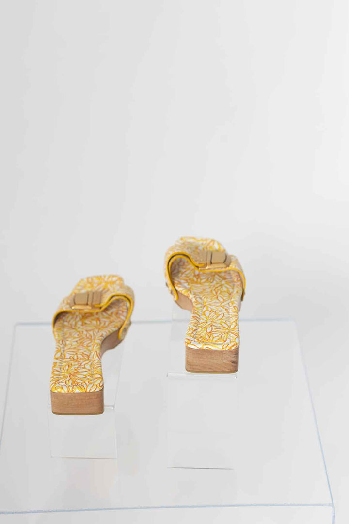 Jacquemus Shoe Size 38 Buckle Slide Sandals