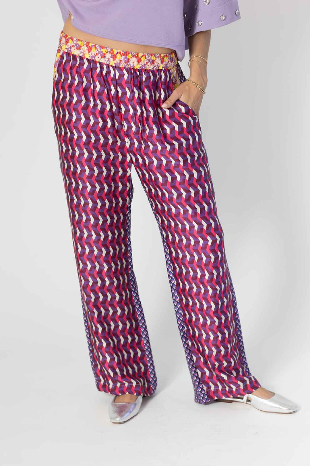 Me369 Size M Pants