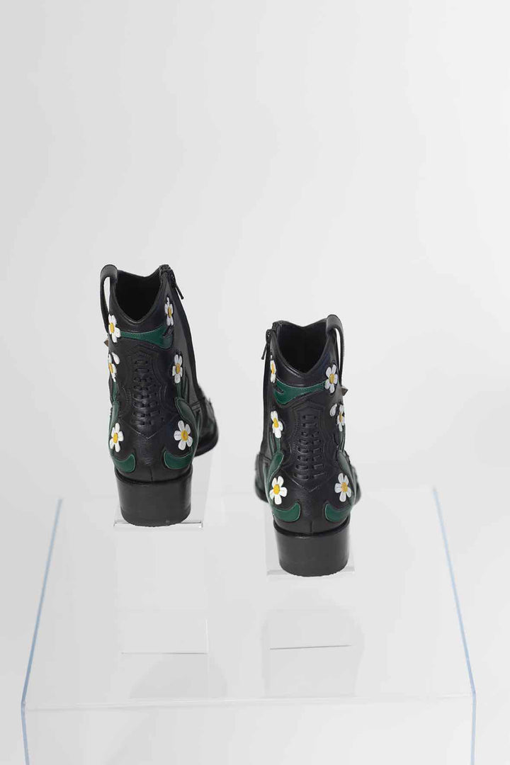 Valentino Shoe Size 37.5 Boots