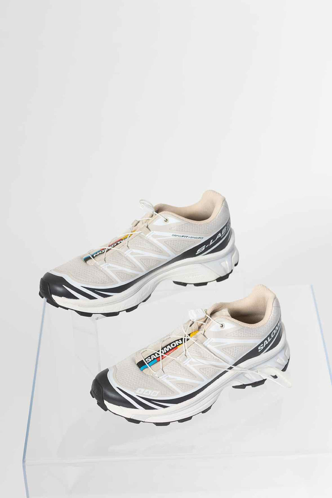 Salomon Shoe Size 7 Sneakers