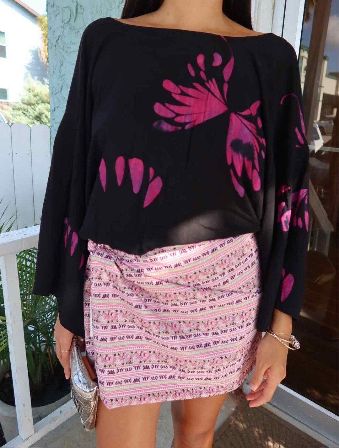 Indah Size M/L Black Top