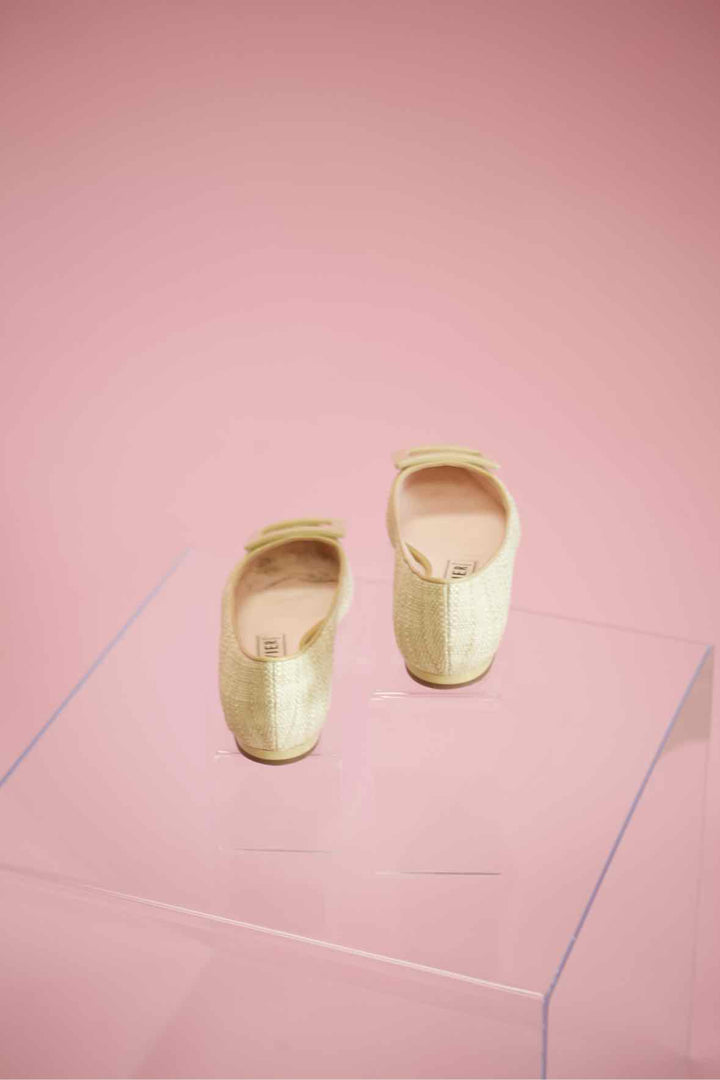 Roger Viver Shoe Size 36 Flats