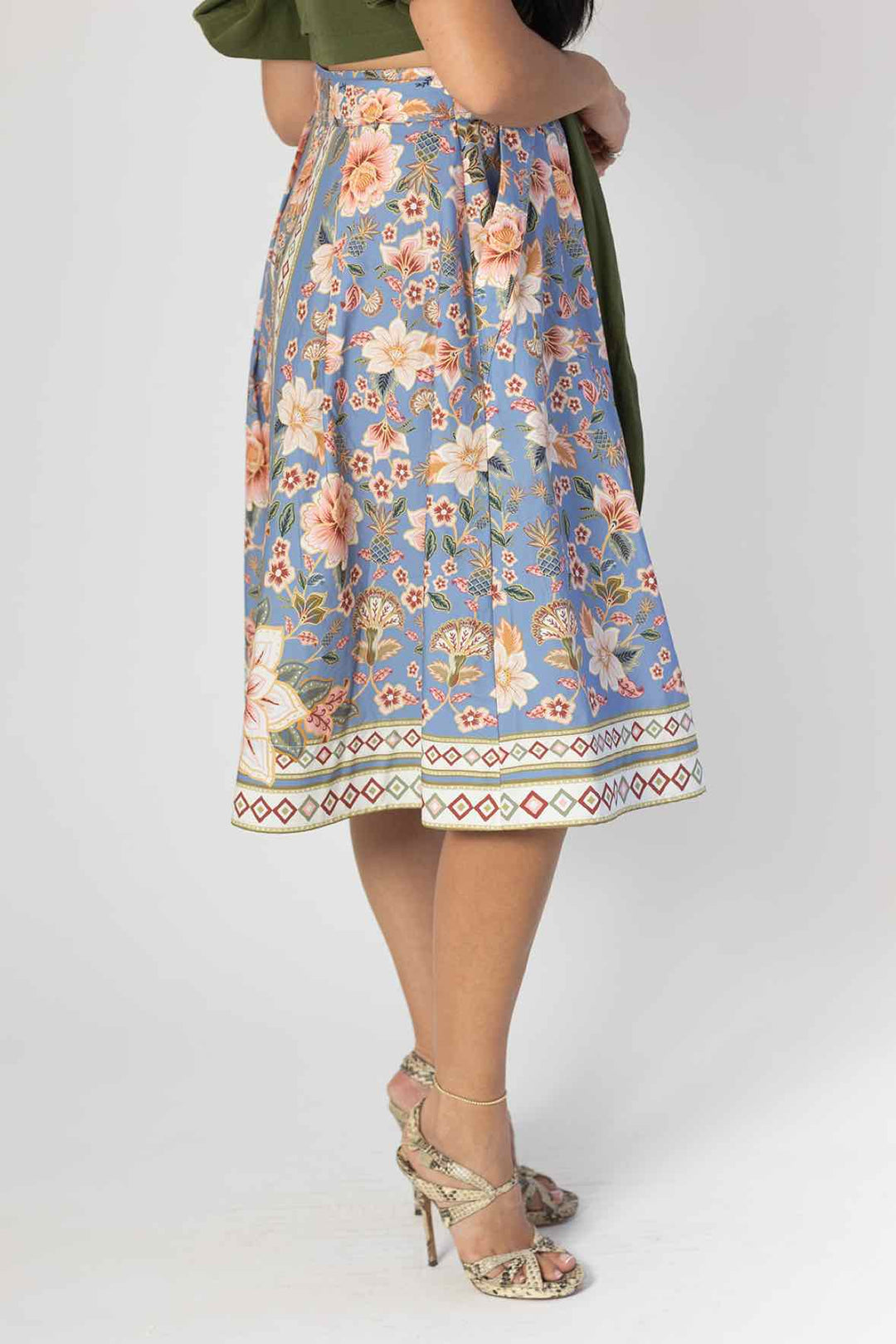 Farm Rio Size Small Blue Skirt