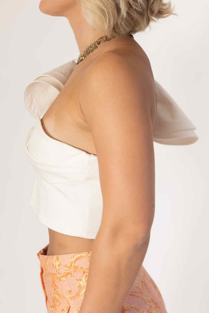 Amur Size M Structured One Shoulder Crop Top