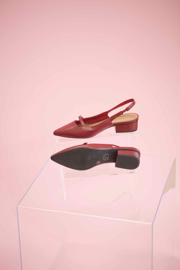 Chinese Laundry Shoe Size 6 Pointed Toe Slingback Flats