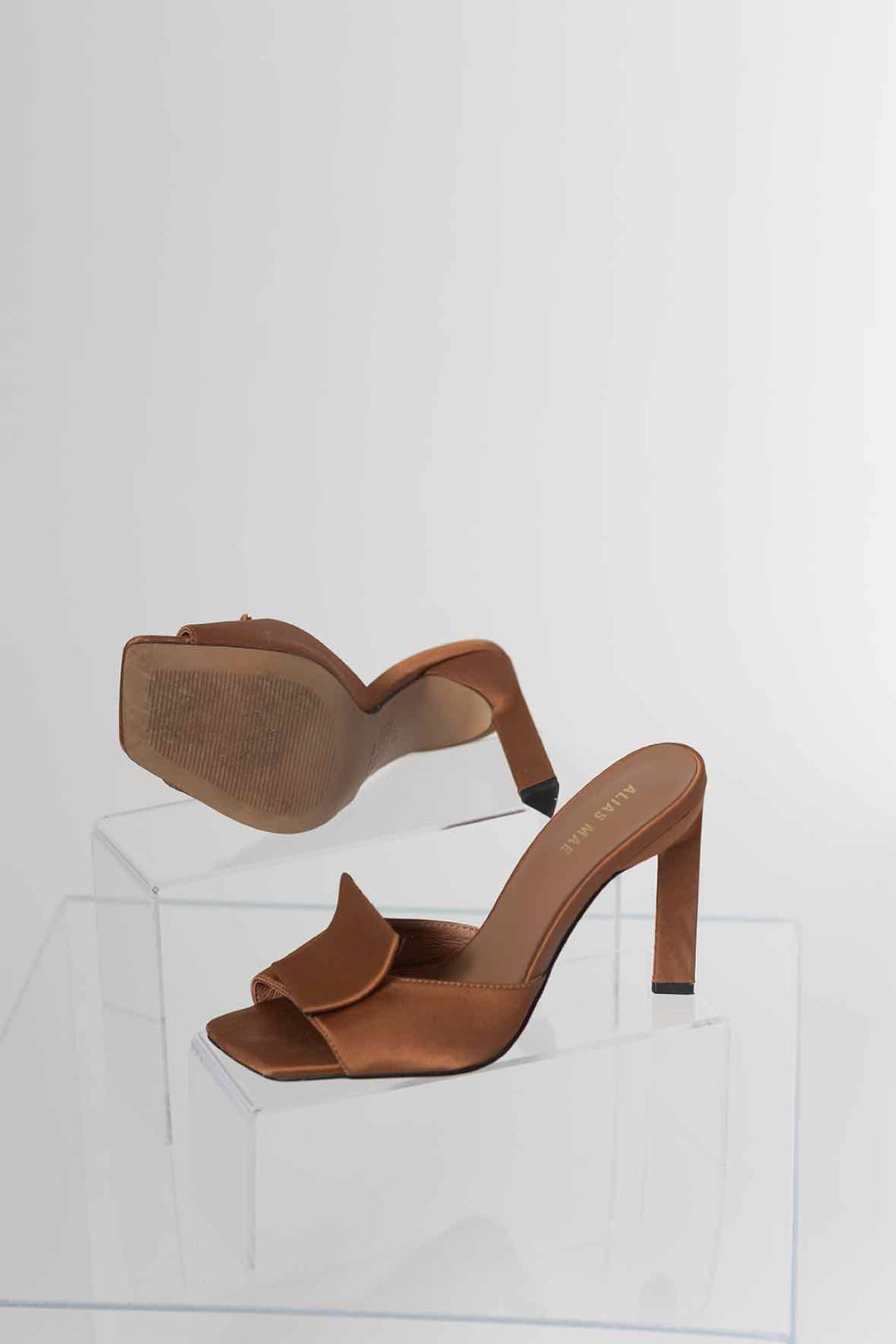 Alias Mae Shoe Size 37 Brown Satin Heels