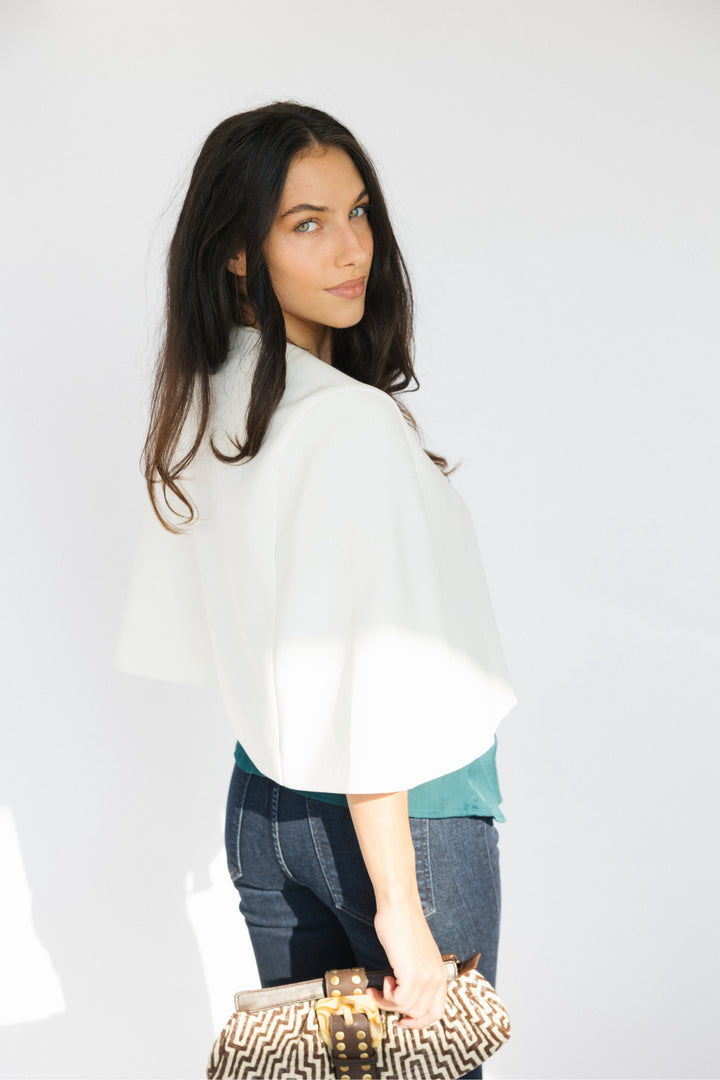 BCBG Generation Size XS/S Cream Cape Top