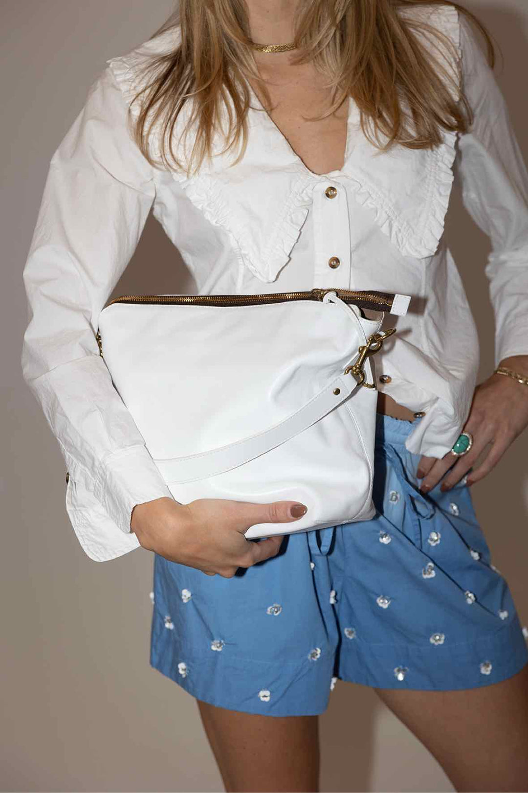 Kendall Conrad Size Medium White Purse