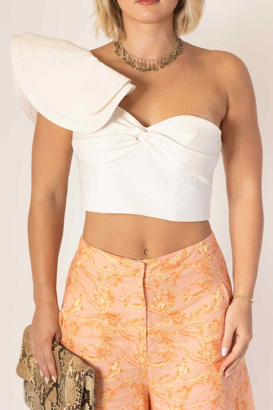Amur Size M Structured One Shoulder Crop Top