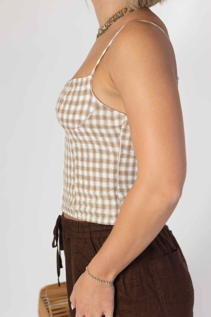 Reformation Size 4 Brown Top