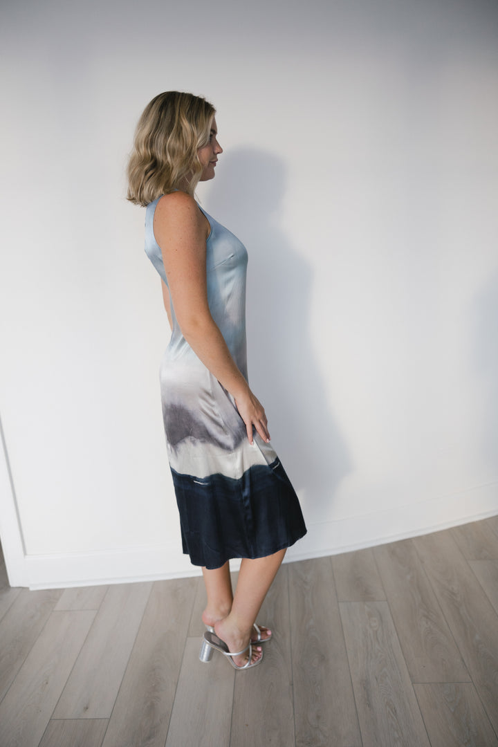 Go Silk Watercolor midi dress