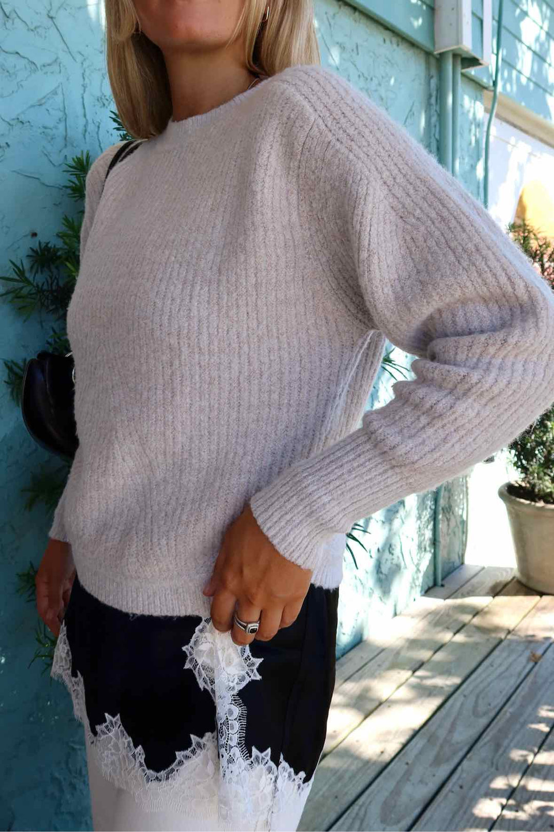 RD Style Size M Sweater