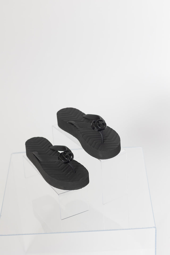 Gucci Shoe Size 5.5 Flip Flops