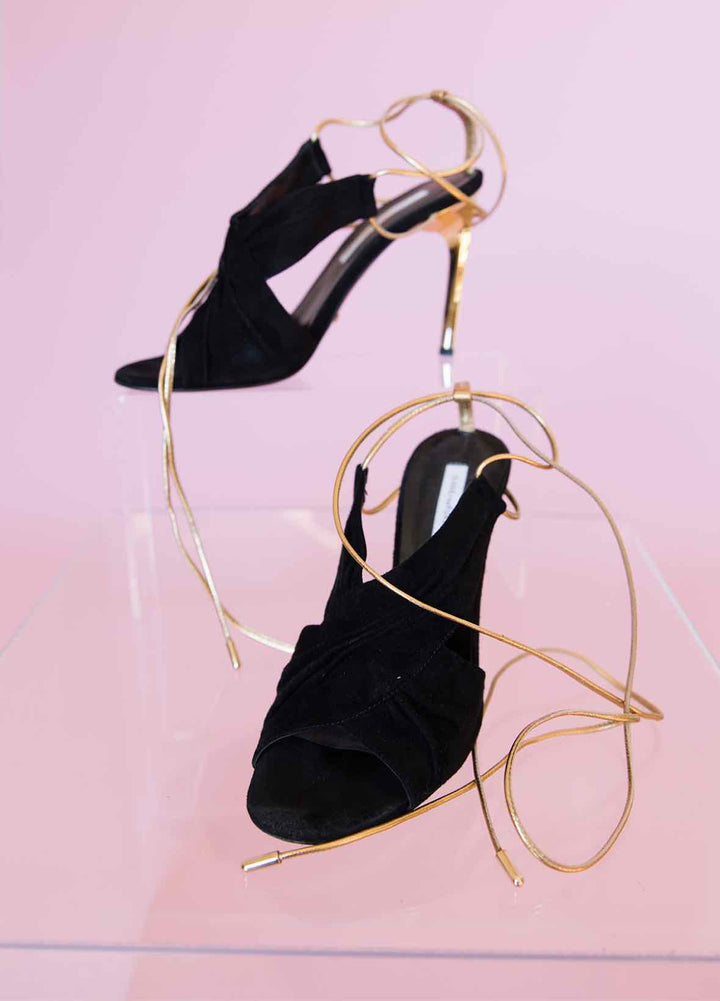 Diane Von Furstenberg Shoe Size 37.5 Pumps