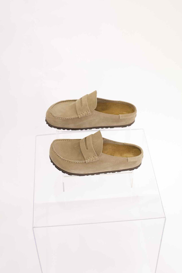 Birkenstocks Shoe Size 40 Clogs