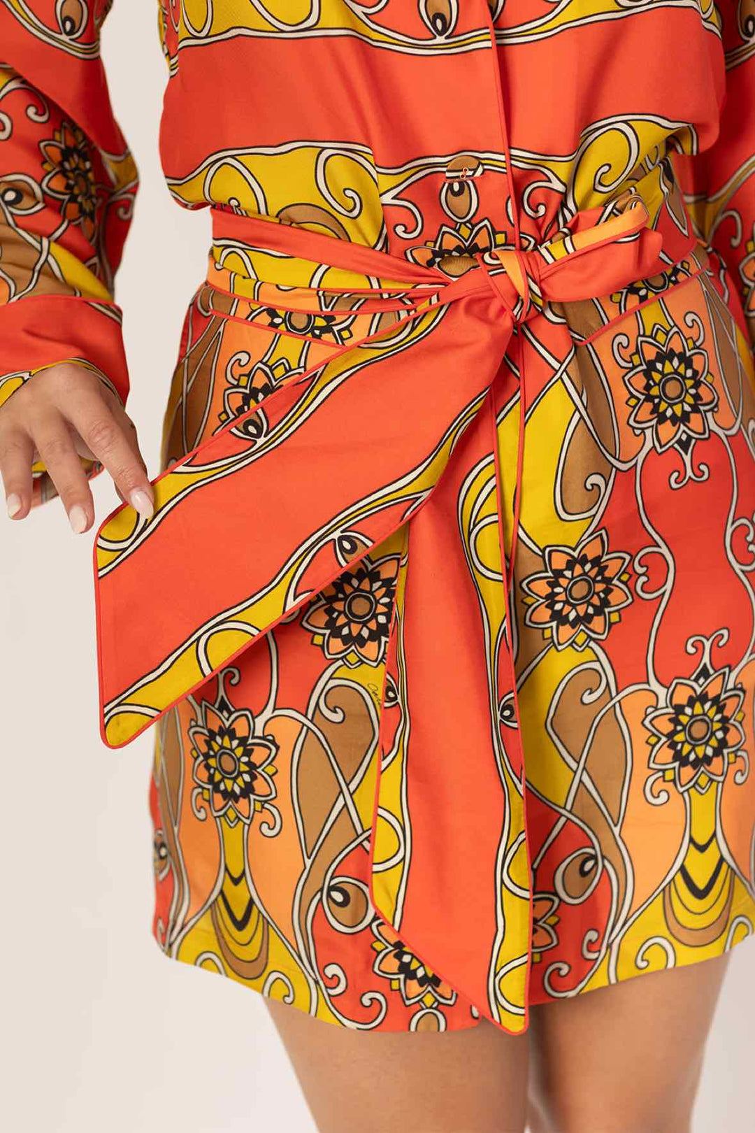 Cara Cara Size S Printed Mini L/s  Dress