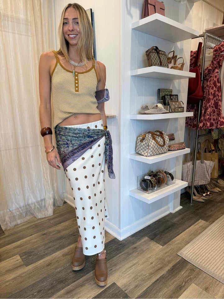 Jenni Kayne Size Medium Cream Skirt