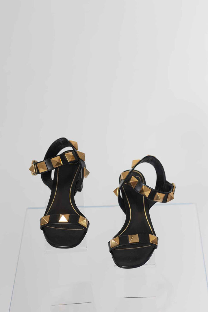 Valentino Shoe Size 39 Heels