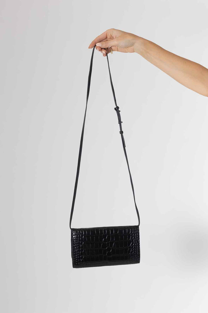 Vince Size Small Black Purse