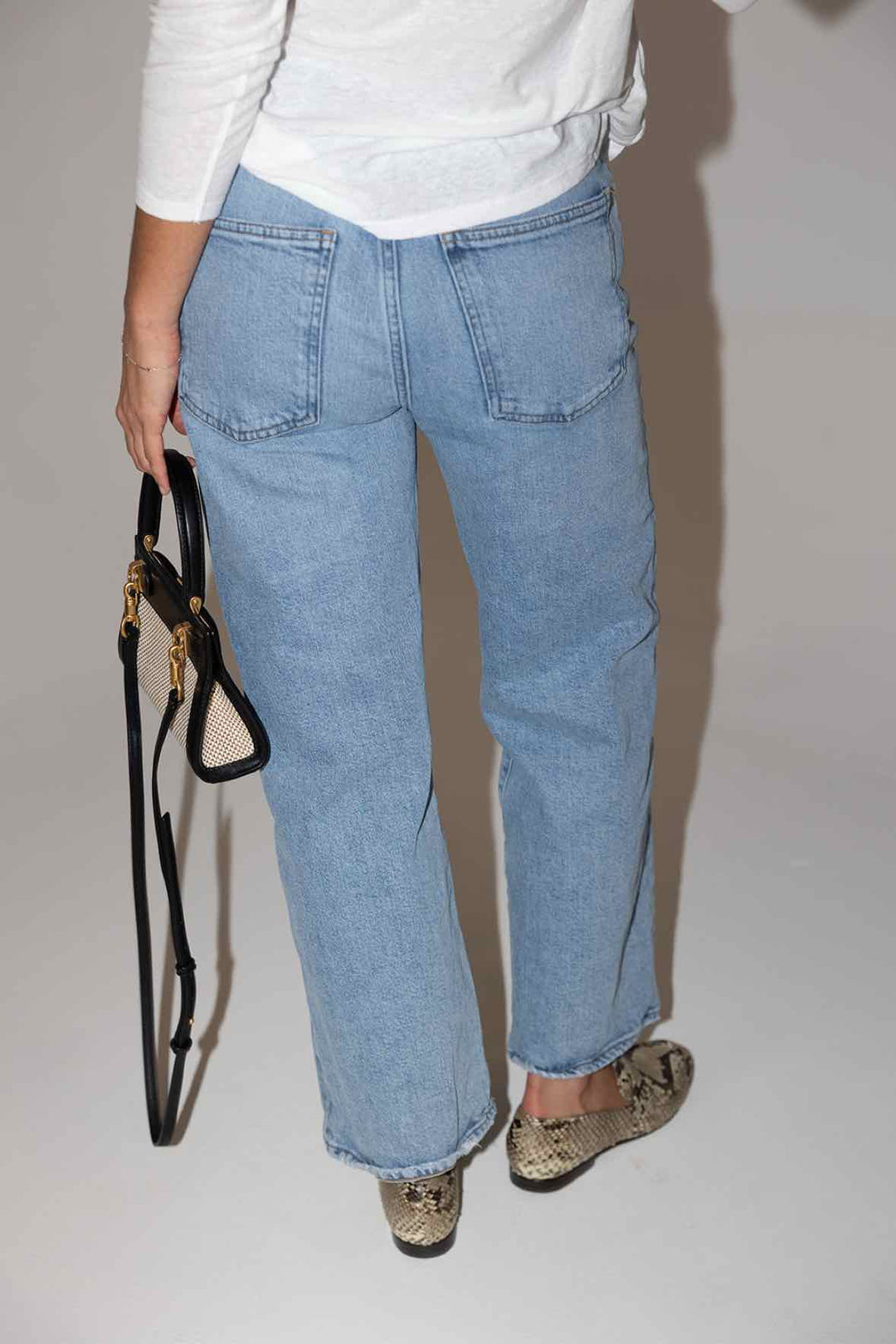 Agolde Size 25 Cropped Straight Jeans