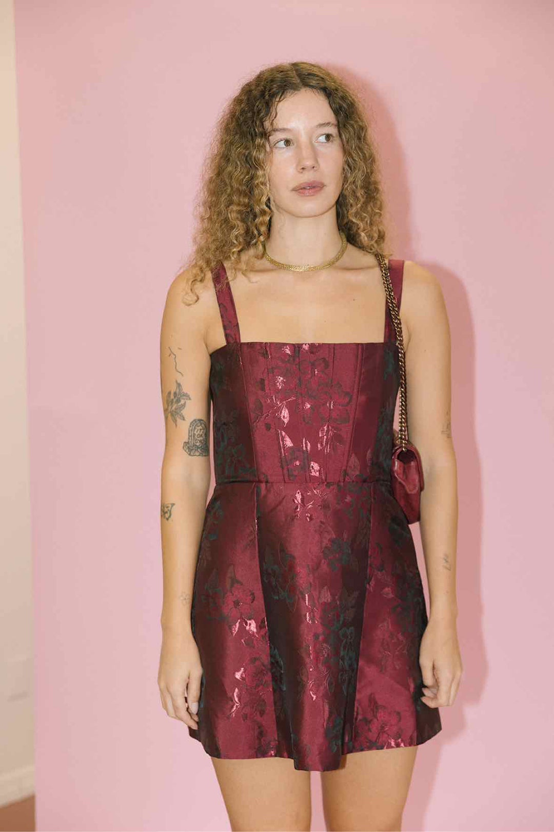 V. Chapman Size 6 Dress