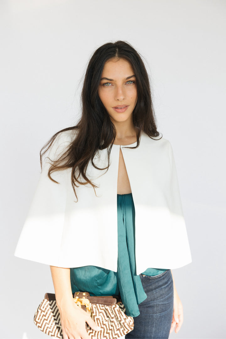 BCBG Generation Size XS/S Cream Cape Top