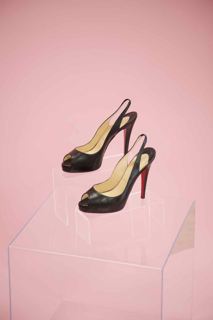 Christian Louboutin Shoe Size 38 Pumps