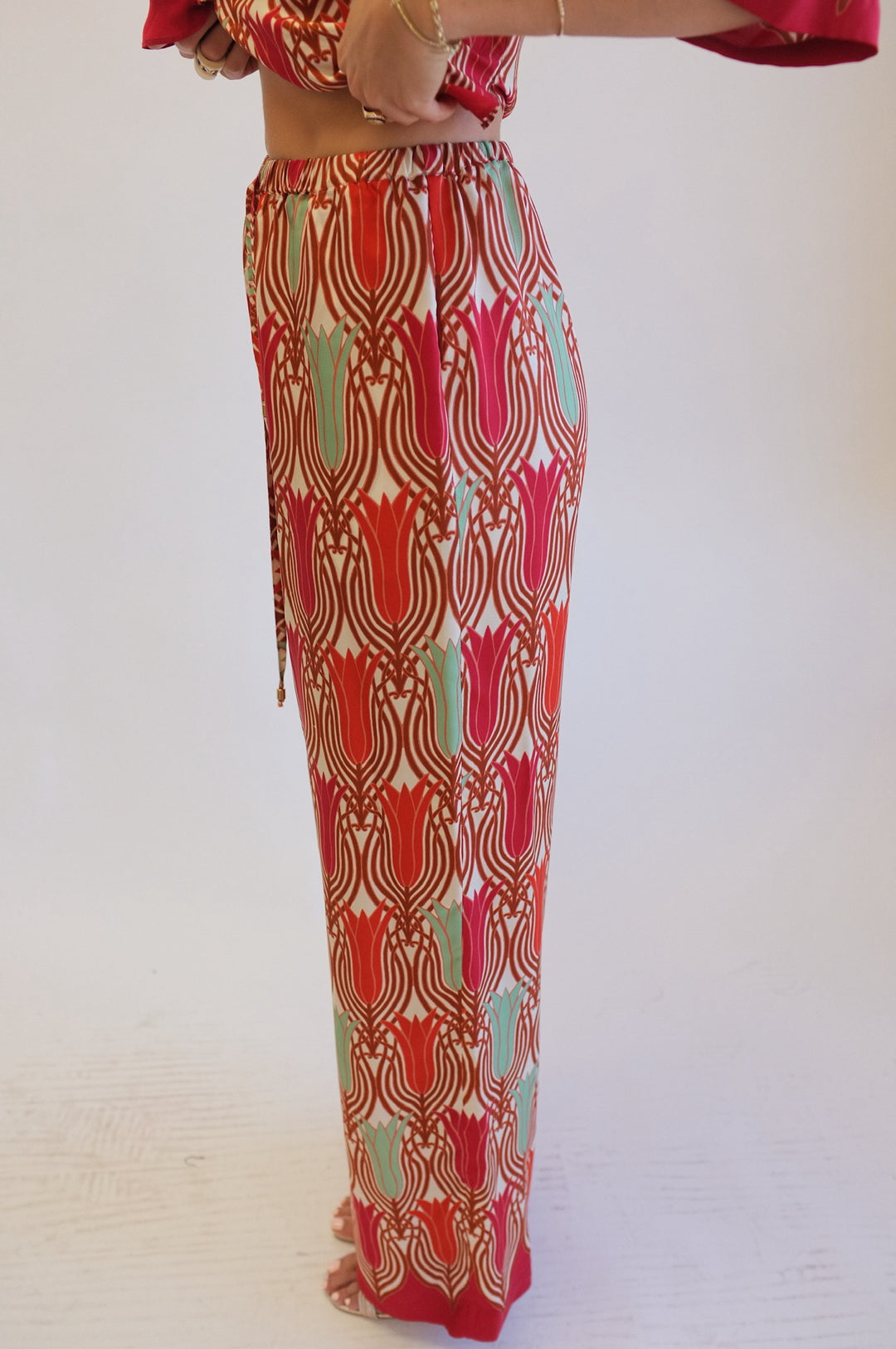 Cara Cara Size S Drawstring Pants