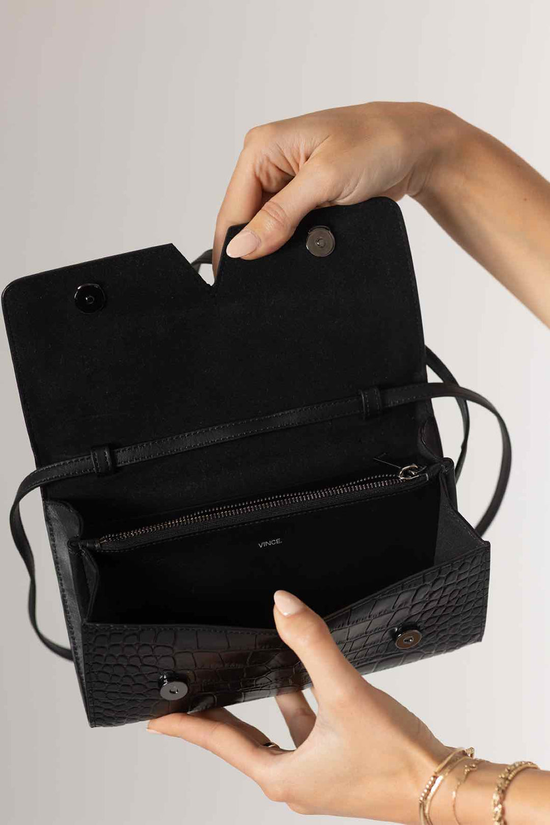 Vince Size Small Black Purse