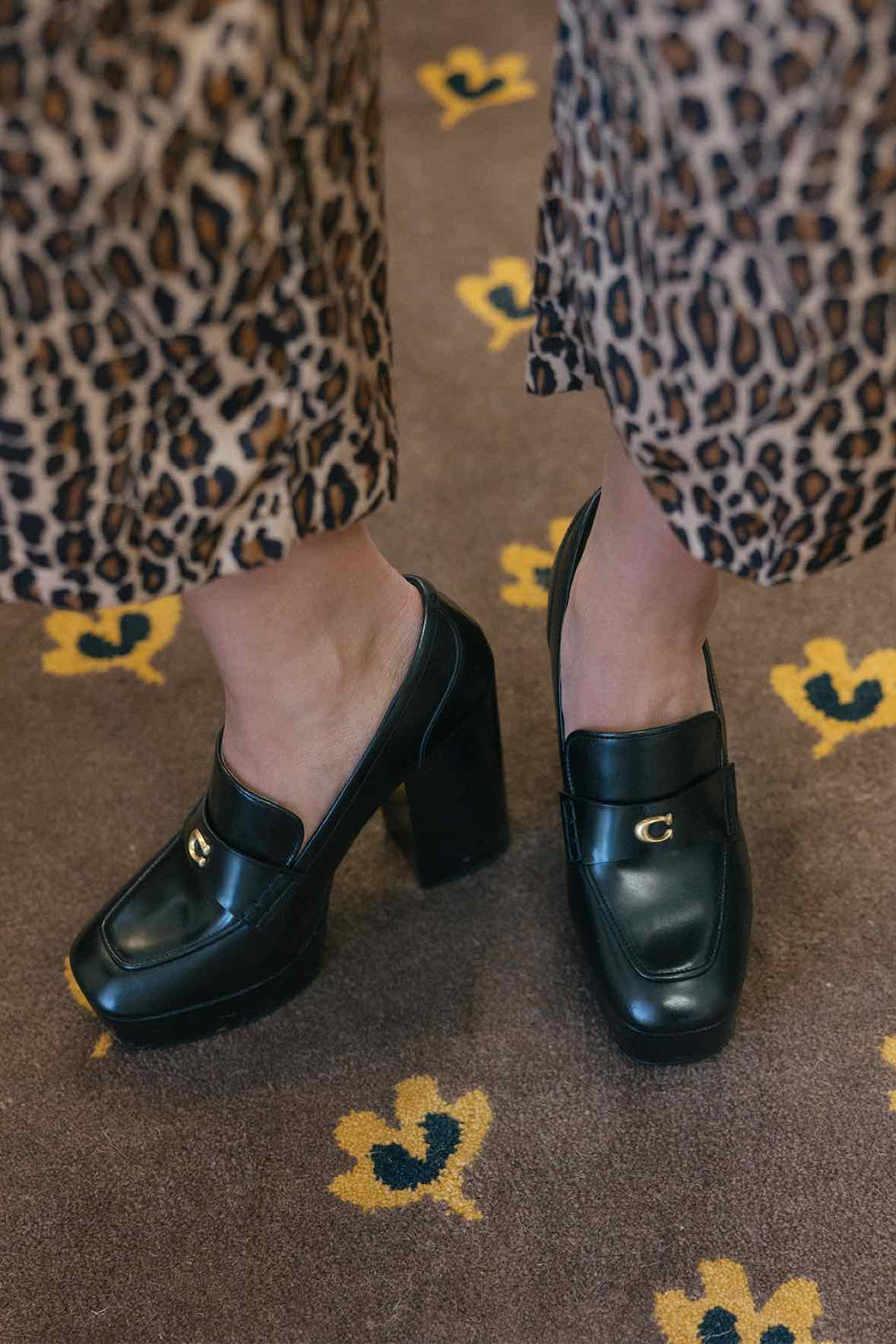 Coach Size 9 Black Shoes