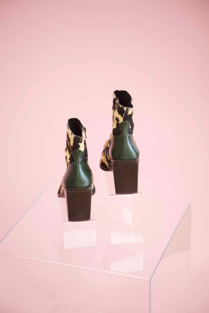 Jeffery Campbell Shoe Size 7.5 Boots